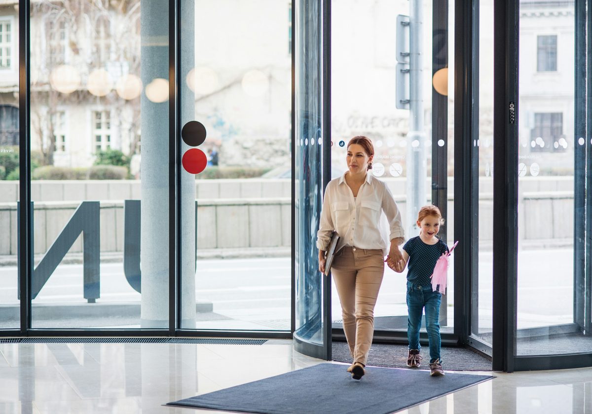 Hotel brokerage and acquisitions advisory across the Nordics and Baltics